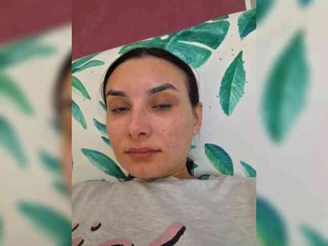KateLove23 webcam