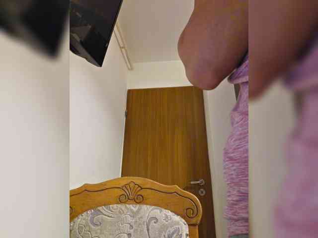 KateLove23 webcam