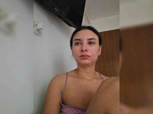KateLove23 webcam