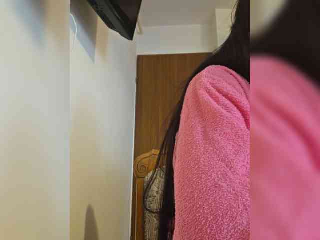 KateLove23 webcam