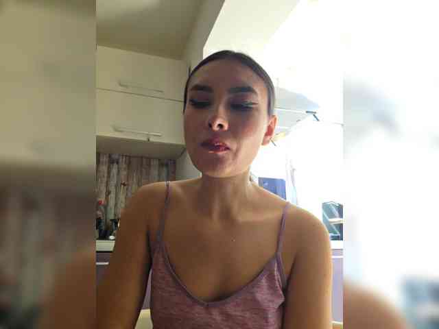 KateLove23 webcam