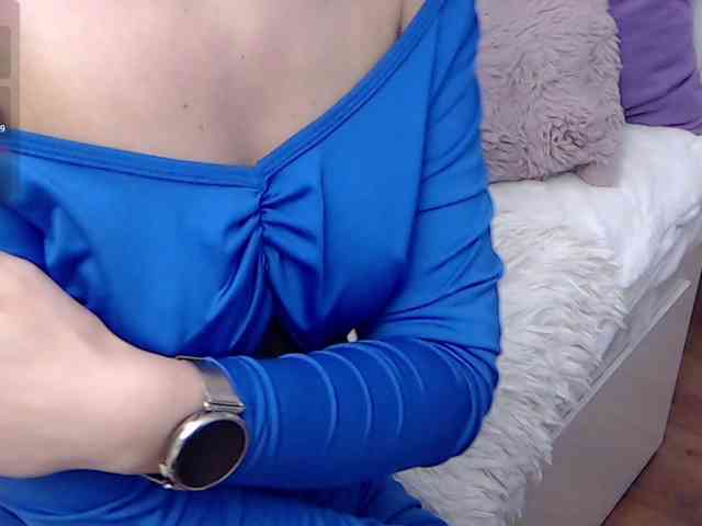KateLove23 webcam