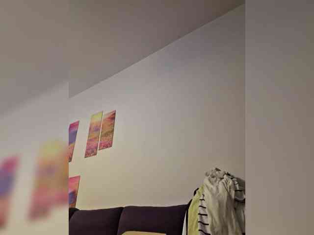 KateLove23 webcam