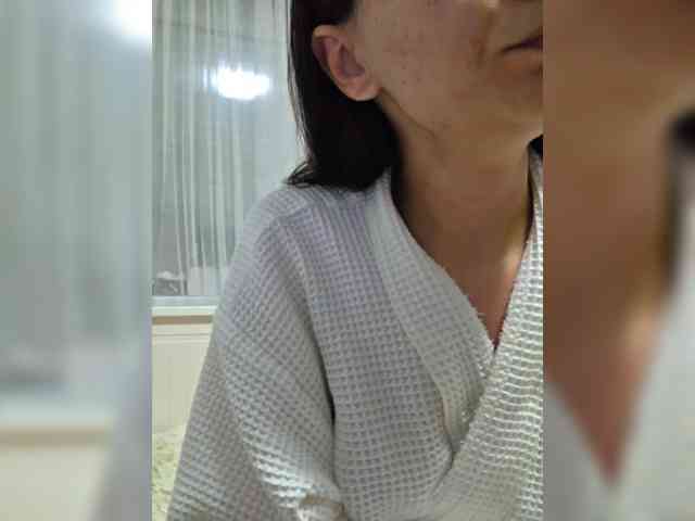 KateLove23 webcam