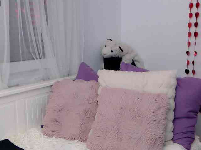 KateLove23 webcam