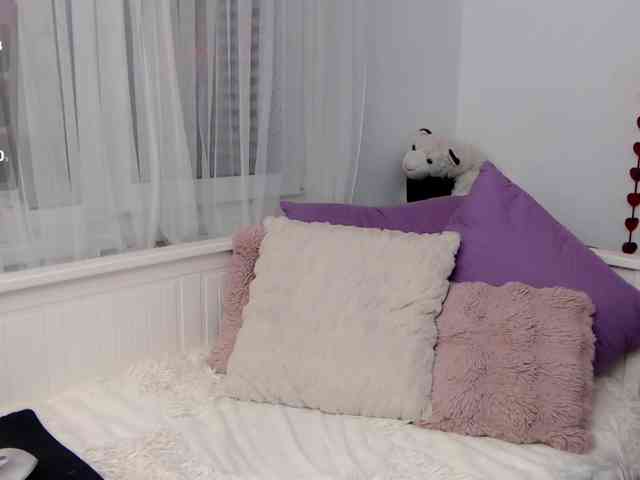KateLove23 webcam