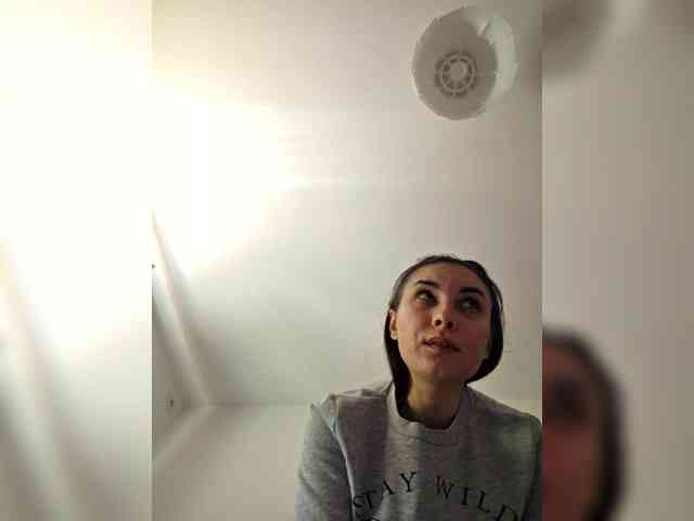 KateLove23 webcam