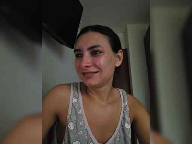 KateLove23 webcam