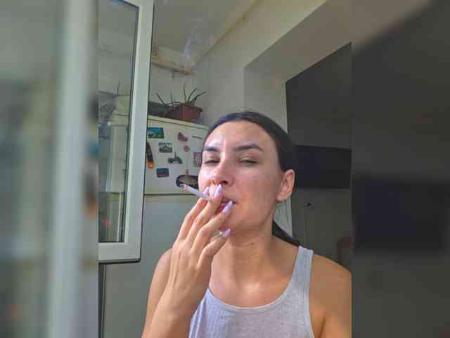 KateLove23 webcam