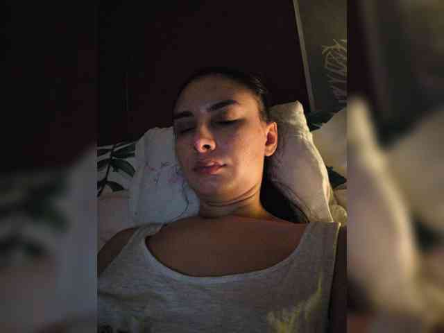 KateLove23 webcam
