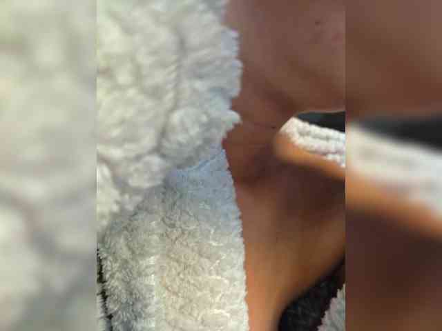 KateLove23 webcam