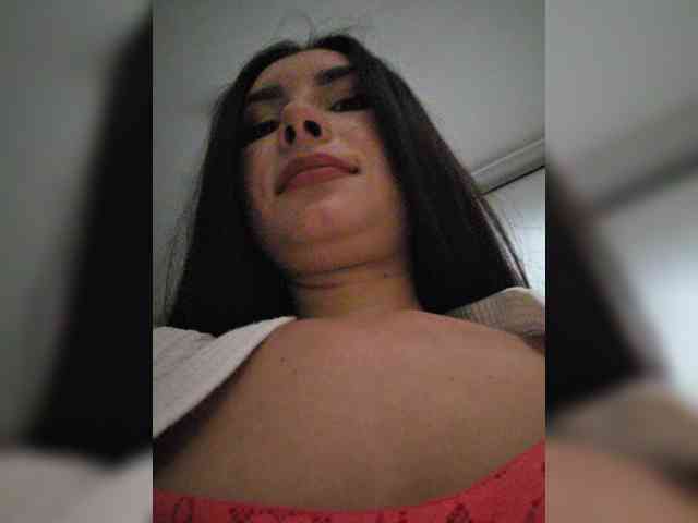 KateLove23 webcam