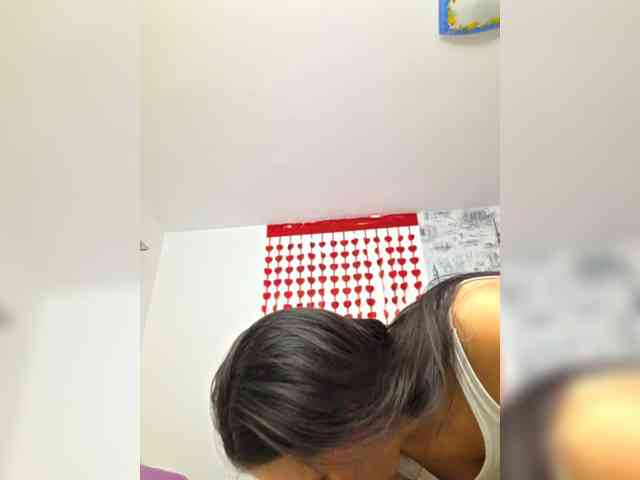 KateLove23 webcam
