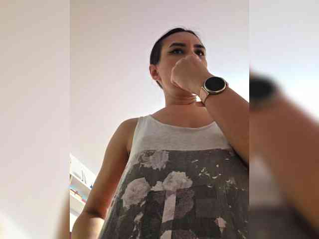 KateLove23 webcam