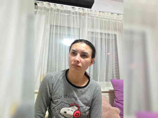 Ця модель зараз онлайн. KateLove23