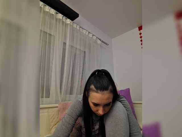 KateLove23 webcam