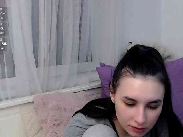 KateLove23 webcam