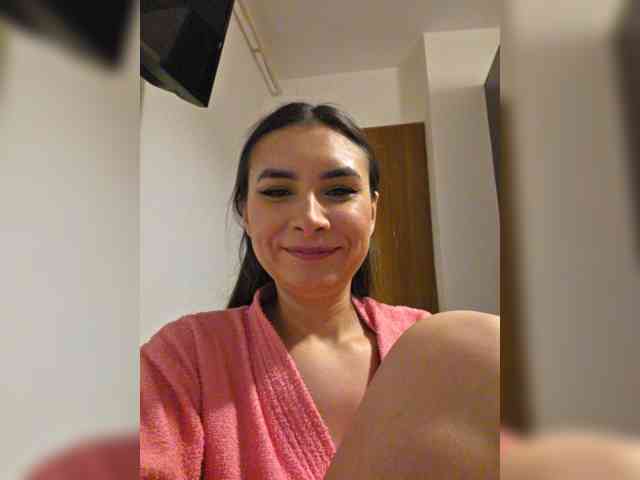 KateLove23 webcam