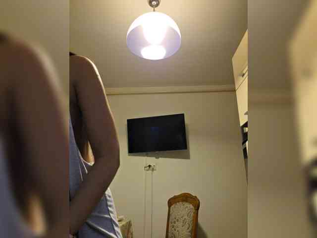 KateLove23 webcam