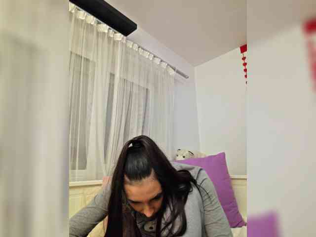 KateLove23 webcam