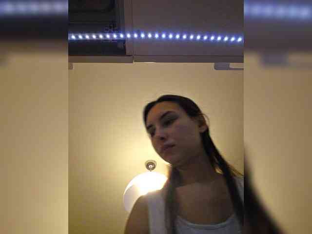 KateLove23 webcam