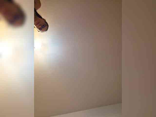 KateLove23 webcam