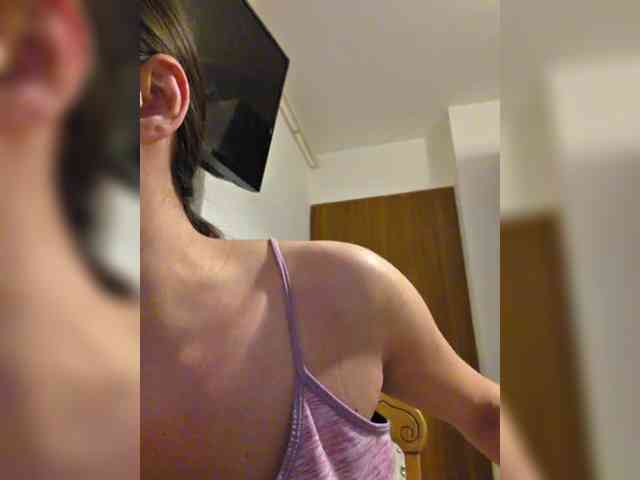 katelove23's live room
