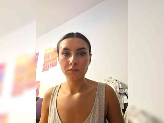 KateLove23 webcam