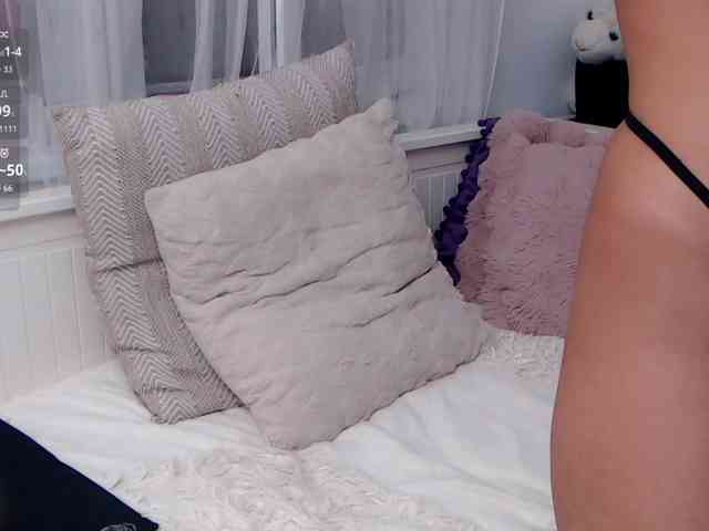 KateLove23 webcam