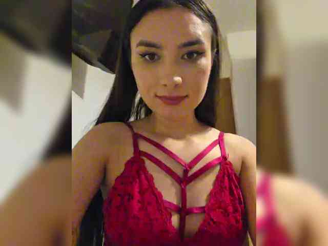 KateLove23 webcam
