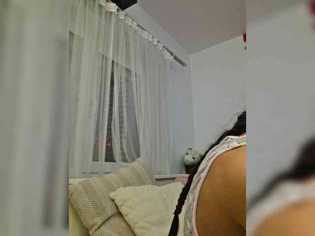 KateLove23 webcam