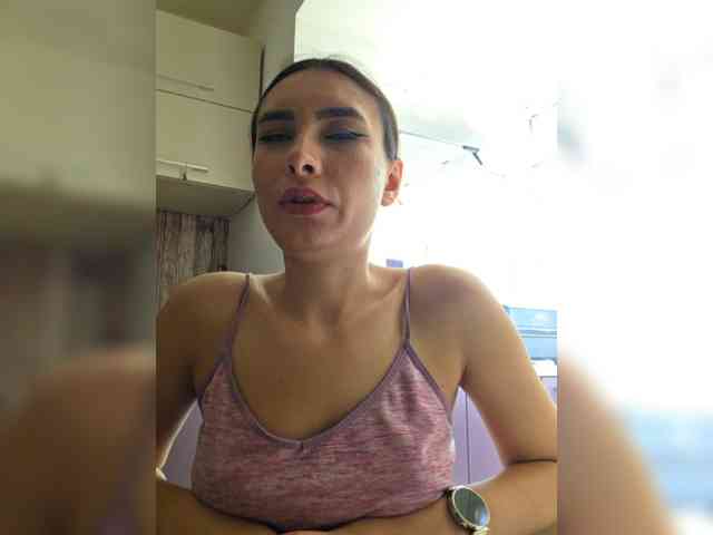 KateLove23 webcam