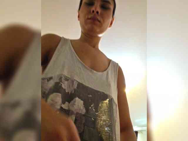 KateLove23 webcam