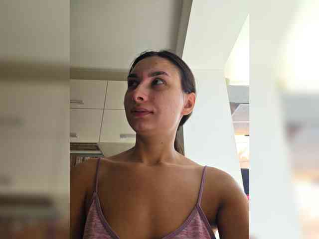 KateLove23 webcam