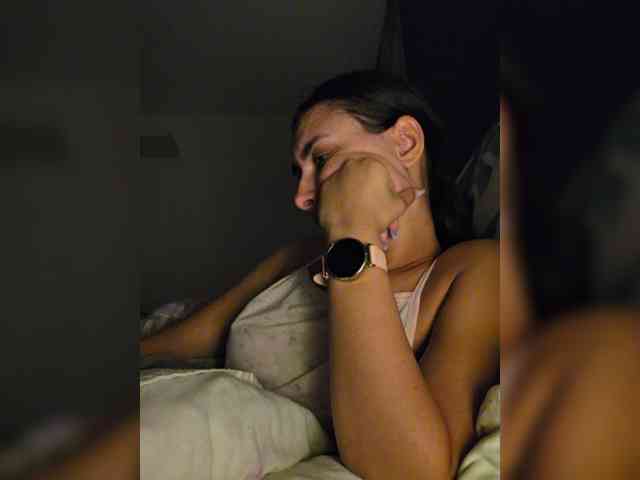 KateLove23 webcam