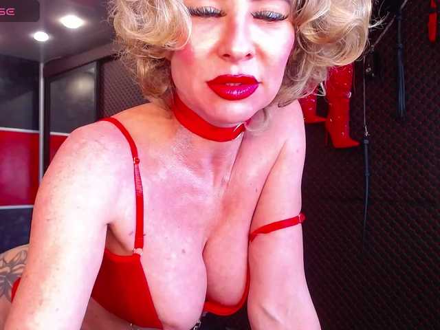 Maaarrrgggooo's BongaCams show and profile