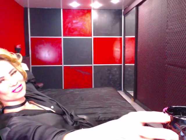 Maaarrrgggooo live cam preview