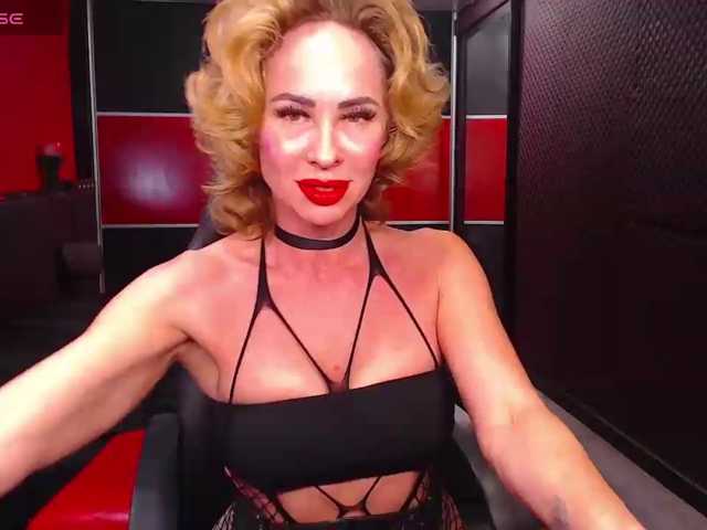 Maaarrrgggooo live cam on BongaCams