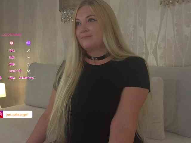 choose-me111 Live Webcam on BongaCams