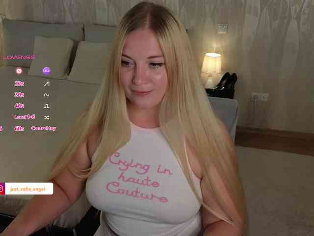 JUST_SOFIA webcam