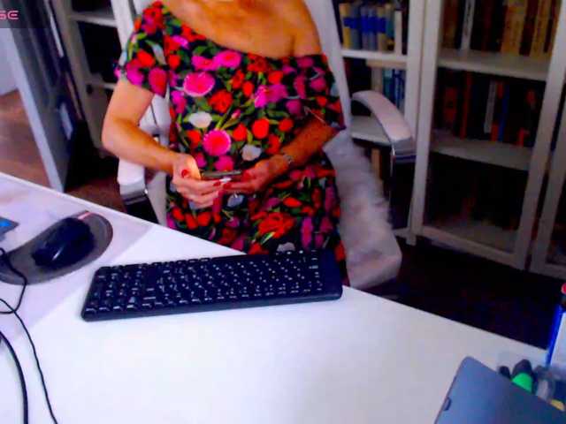 _Angelina_ live cam preview