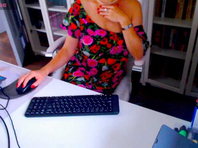 _Angelina_ live cam preview