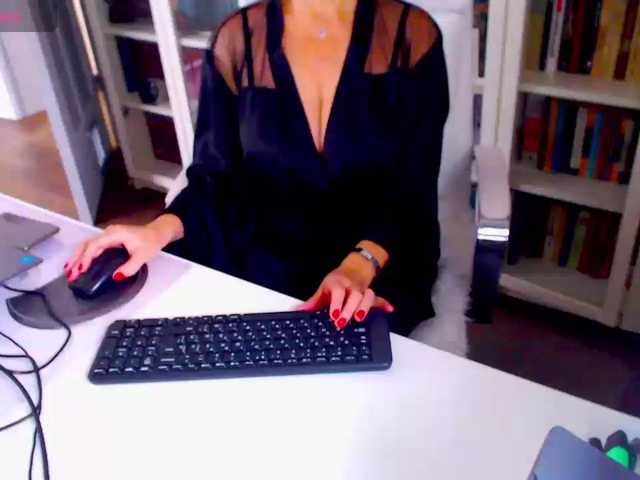 _Angelina_ live cam preview