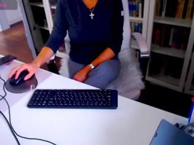 _Angelina_ live cam preview