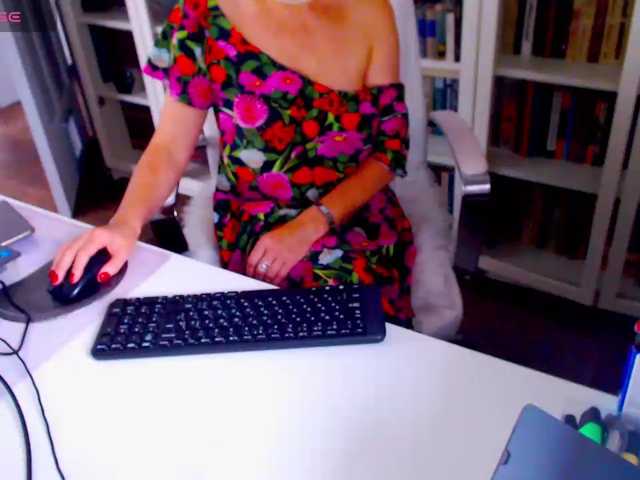 _Angelina_ live cam preview