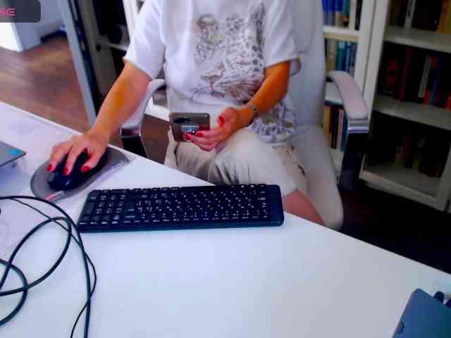 _Angelina_ webcam