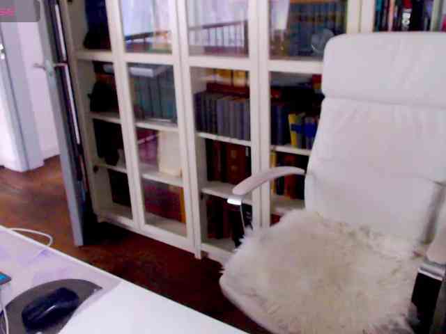 _Angelina_ webcam