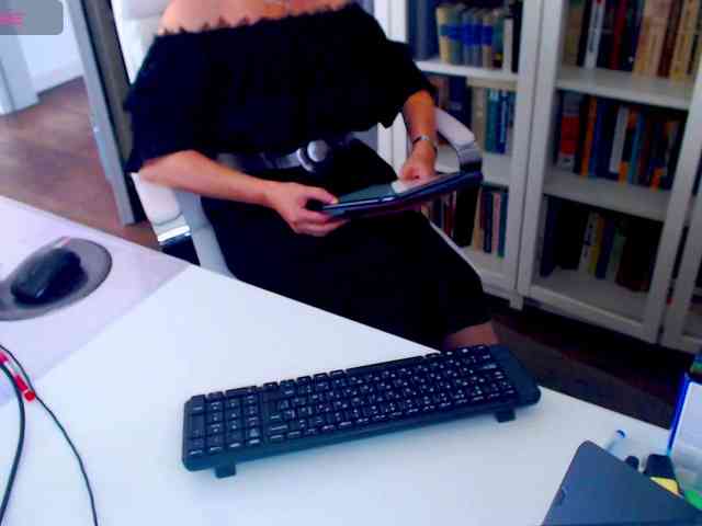 _Angelina_ webcam
