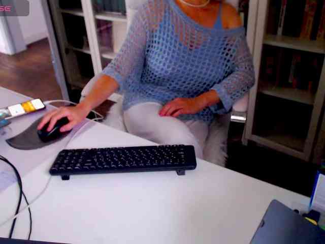 _Angelina_ webcam