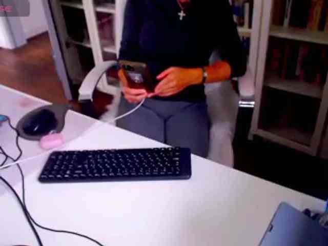 _Angelina_ webcam